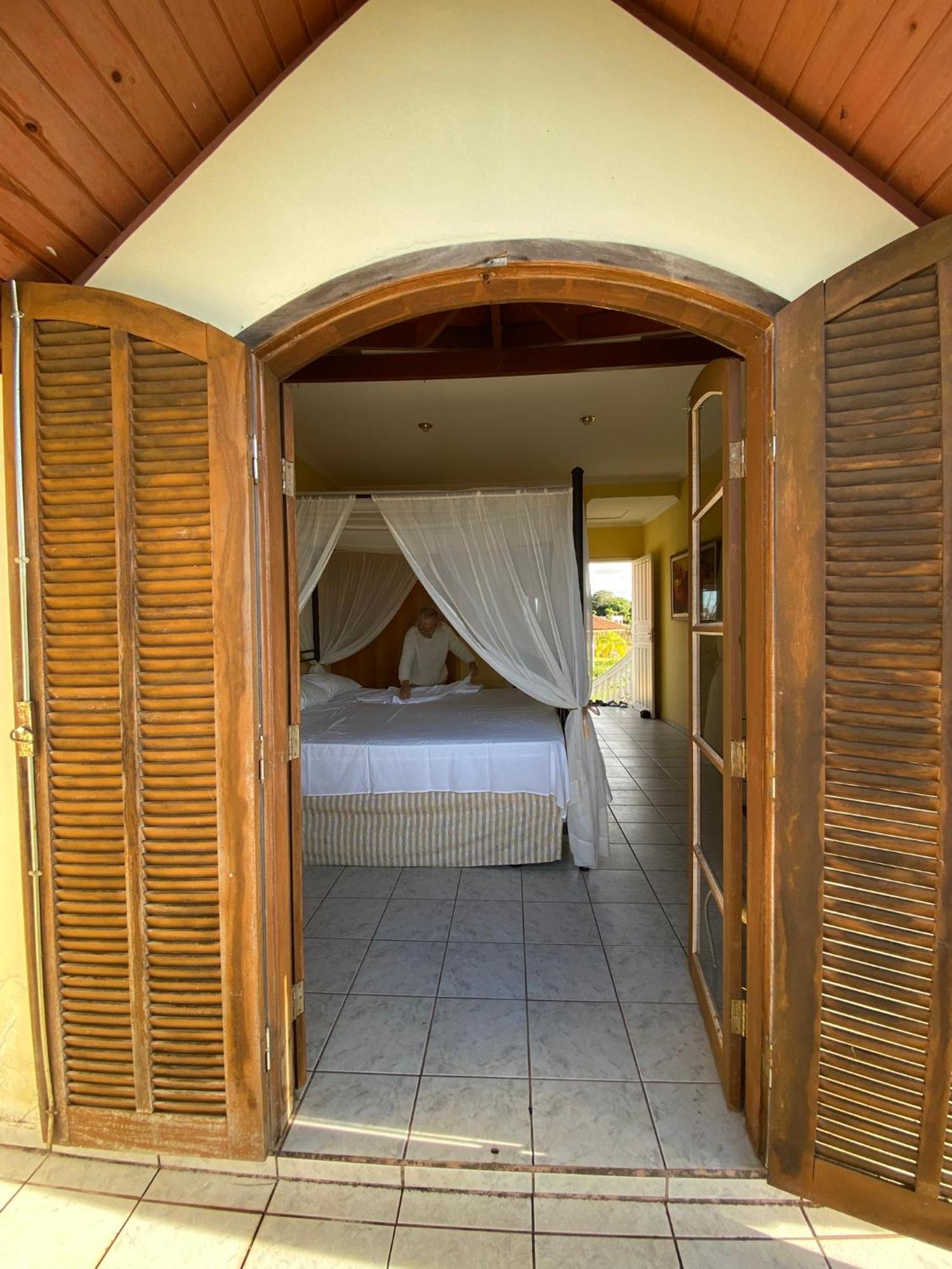 Hotel Velha Corte São José dos Pinhais Екстериор снимка